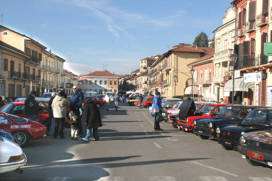 2005-11-27-Castelnuovo-Don-Bosco-027