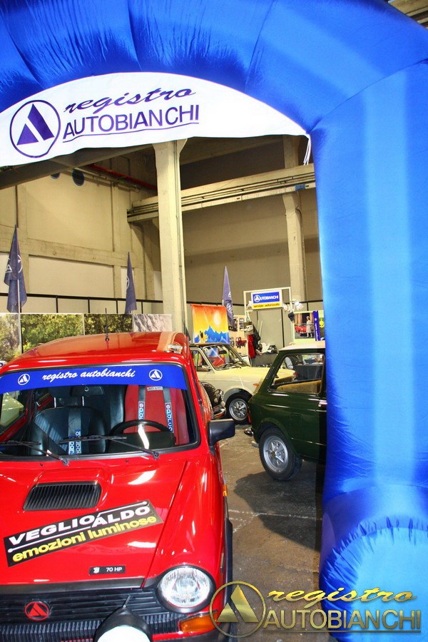2010-Automotoretro148